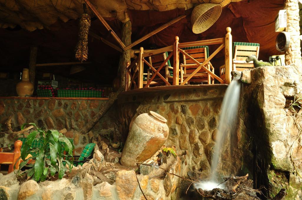 Naiberi River Campsite & Resort Елдорет Екстериор снимка